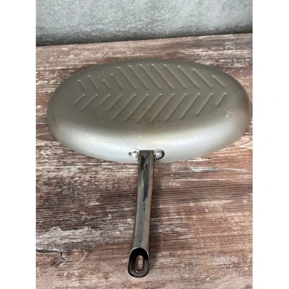 Oval Grill Pan Heavy Duty Cast Aluminum Nonstick Stovetop Cooking‎